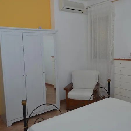 Ansise 4*