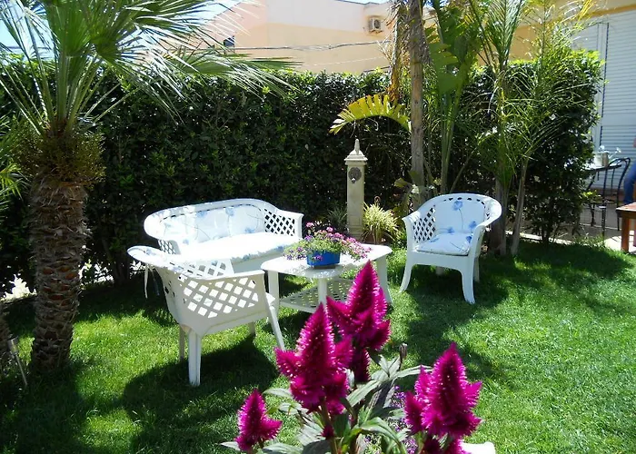 Ansise Bed & Breakfast 4*